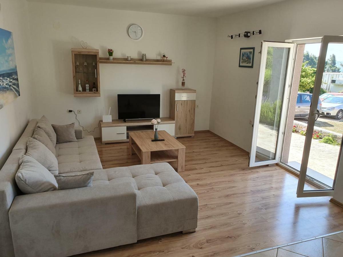 Holiday Home Kastela Village Εξωτερικό φωτογραφία
